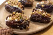 Tâmaras Recheadas com Ricota e Pistache: Receita Rápida