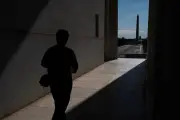 Trump discorda do DOJ e insiste: vandalismo no Lincoln Memorial