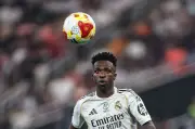 Vini Jr já teria acordo com Arsenal, e Real Madrid negocia