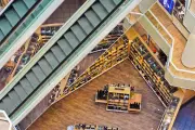 VISC11 anuncia venda de participações em 9 shoppings por R$ 573 mi