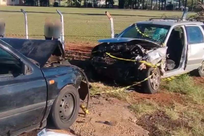 Acidente entre dois carros deixa feridos em Marialva, PR: veja detalhes
