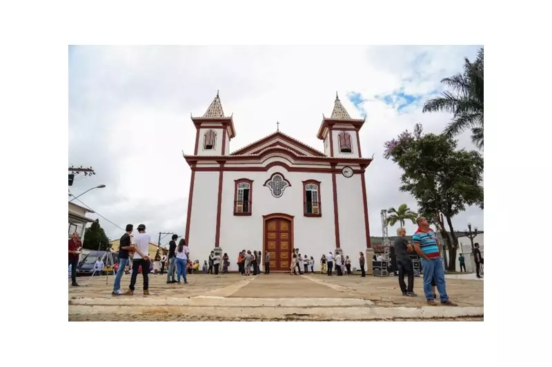Anglo American fortalece laços com comunidades através da preservação de patrimônios históricos e culturais