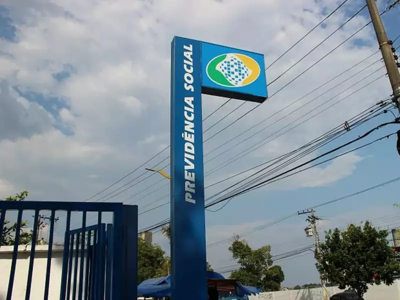 Beneficiários do INSS denunciam descontos irregulares no Amazonas: entenda o caso