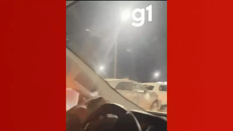 BR-163 em MT: Oito carros se envolvem em grave engavetamento | Vídeo