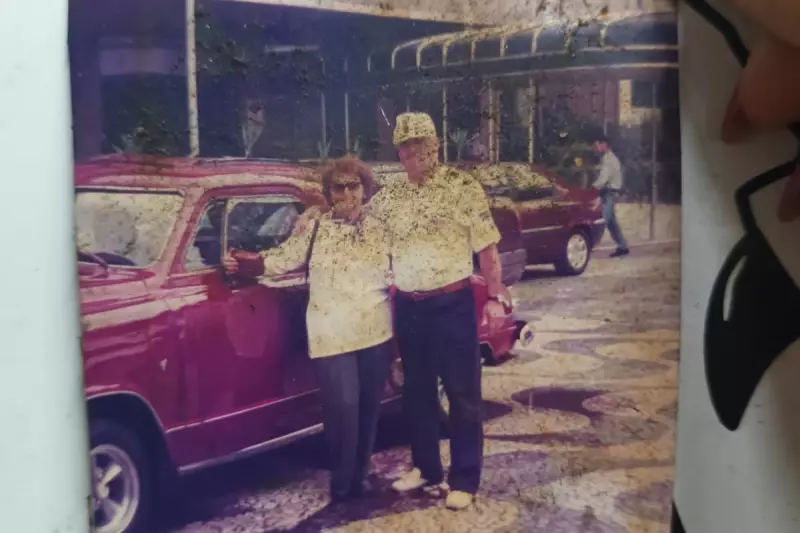 Carro importado de 1949 é atração no litoral de SP: já levou noivas ao altar e participou de filmagem internacional