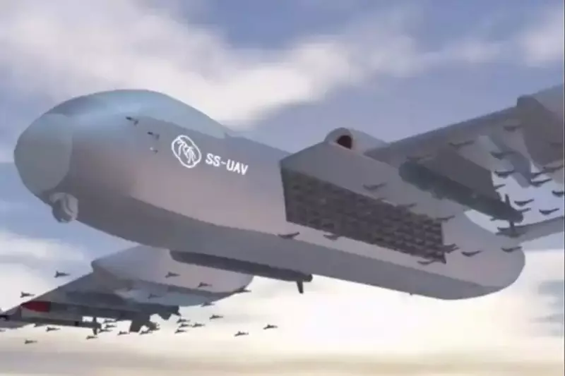 China revela nave-mãe militar capaz de lançar 100 drones kamikazes: entenda o poderio bélico