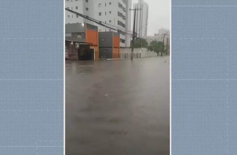 Chuva intensa no Grande Recife causa alagamentos e suspensão de aulas | Veja vídeo