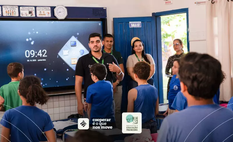Credisis transforma educação financeira em aventura para alunos do 5º ano na Semana ENEF
