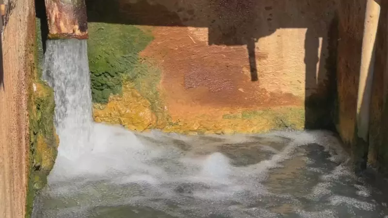 Crise hídrica em Itu: Distribuição de água suspensa após contaminação por fluoreto no rio
