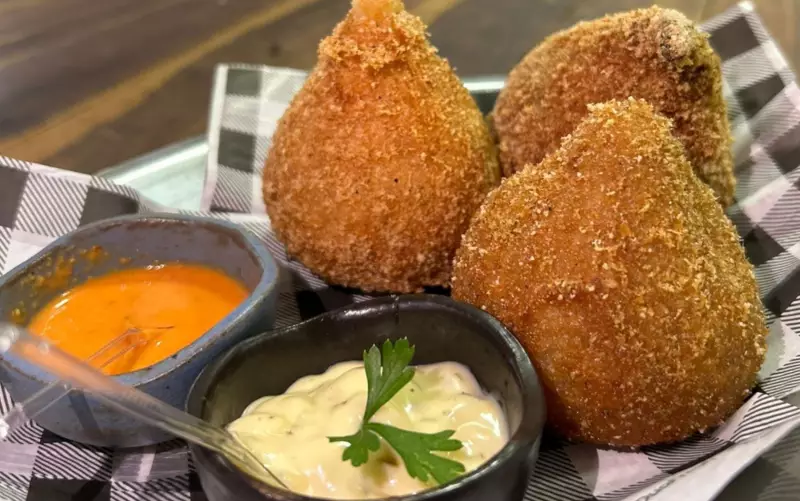 Dia da Coxinha: Descubra opções criativas e deliciosas em Salvador