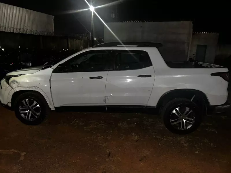 Dono de lava-jato é baleado durante assalto à caminhonete de cliente em Uberlândia