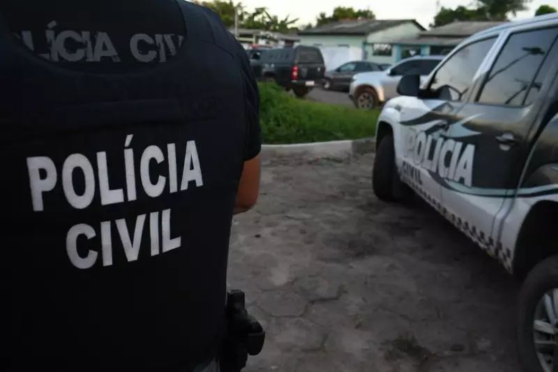 Estudante é presa em Manaus por se passar por médica em operação da Polícia Civil
