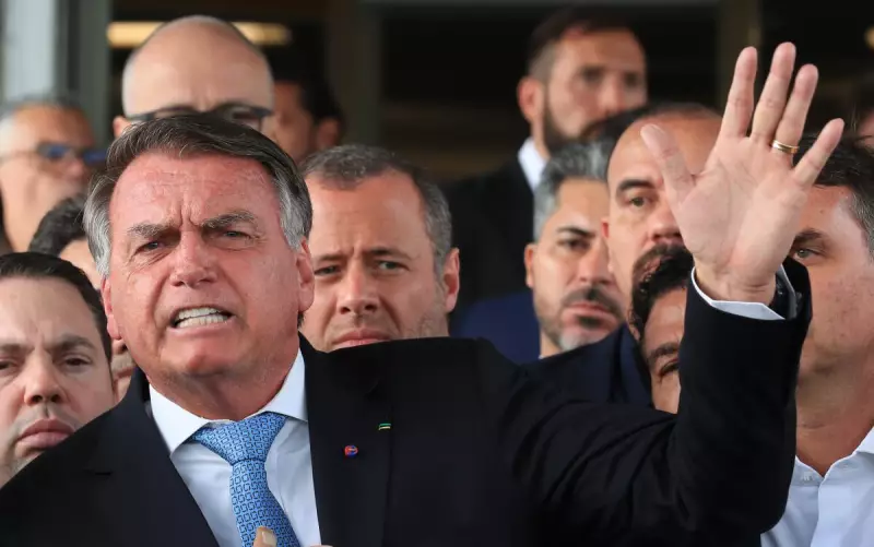 Ex-comandante revela: Bolsonaro foi alertado que Exército não apoiaria golpe
