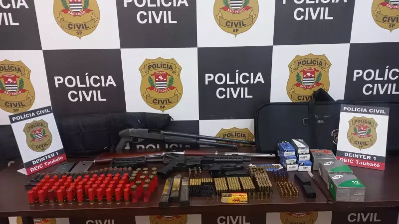 Homem é preso com arsenal de armas e munições em Taubaté, SP