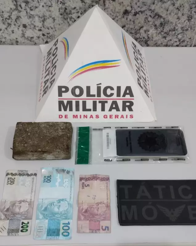 Homem é preso por tráfico após vender drogas via WhatsApp em Mantena, MG