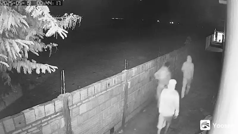 Homem tem mãos decepadas por criminosos armados com facões em SP — Veja detalhes