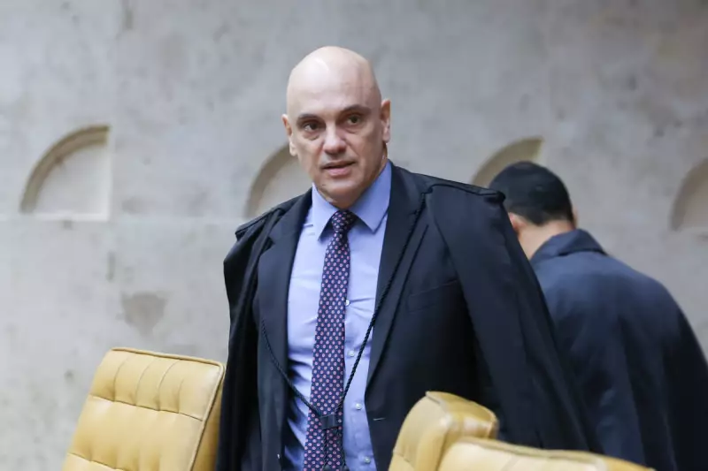 Irmãos presos por ameaças a Moraes ganham prisão domiciliar após um ano