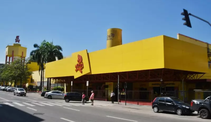 Jovem empreendedor cria 300 vagas de emprego temporário para a Páscoa 2026 no Espírito Santo