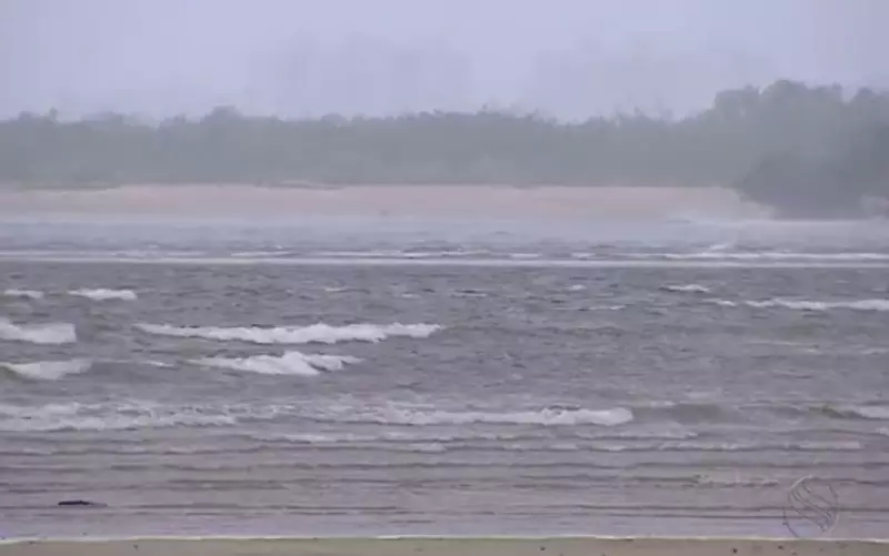 Marinha emite alerta para mau tempo e ressaca no litoral de Sergipe: saiba como se proteger
