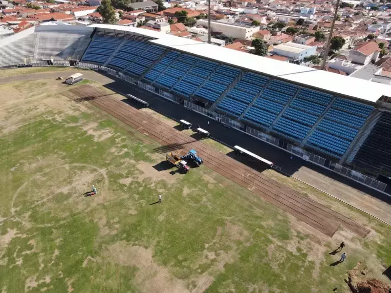 MC Ryan SP paga R$ 948 mil por danos e estádio inicia troca de gramado após cavalo de pau