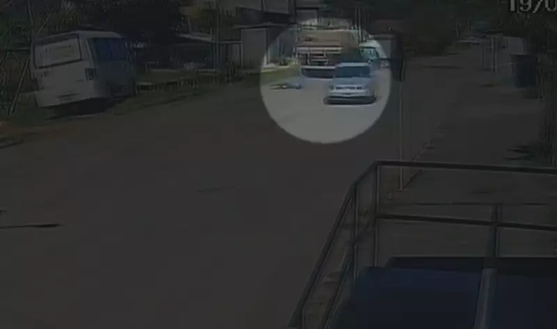 Motorista foge após atropelar idoso no DF; polícia busca suspeito e vídeo choca