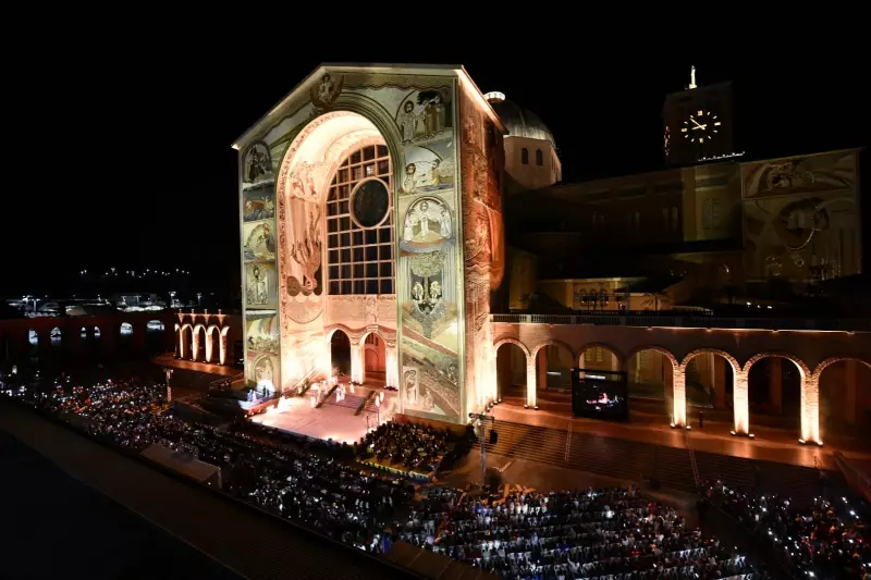 Nova fachada do Santuário Nacional de Aparecida exibe cenas bíblicas em imagens impressionantes