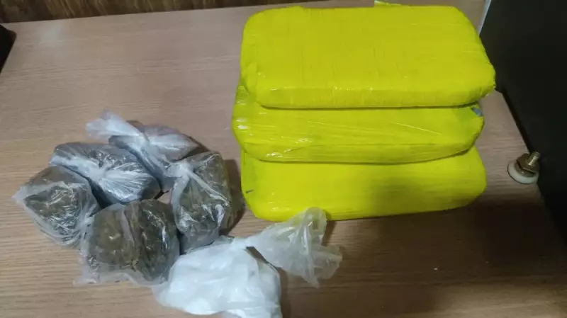 Operação na Base Candiru apreende drogas e prende foragido da justiça em Santarém