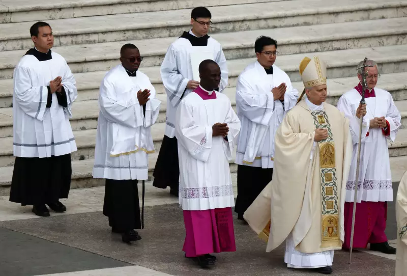 Papa Leão XIV inicia pontificado com missa solene no Vaticano
