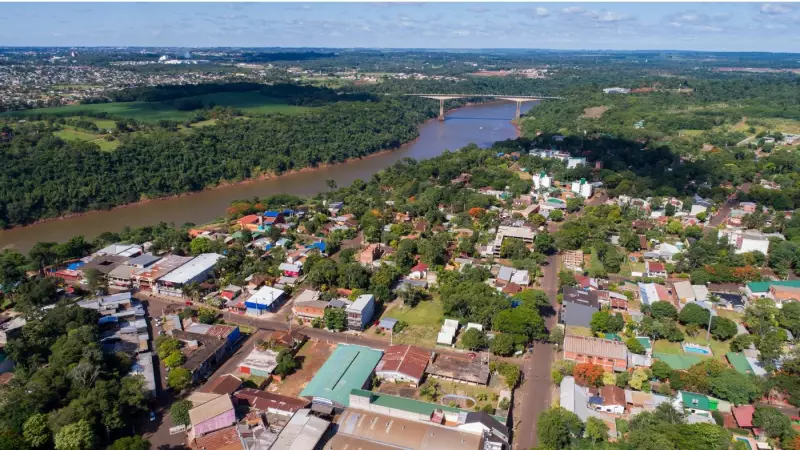 Passeios gratuitos na região trinacional: descubra roteiros incríveis em Foz do Iguaçu