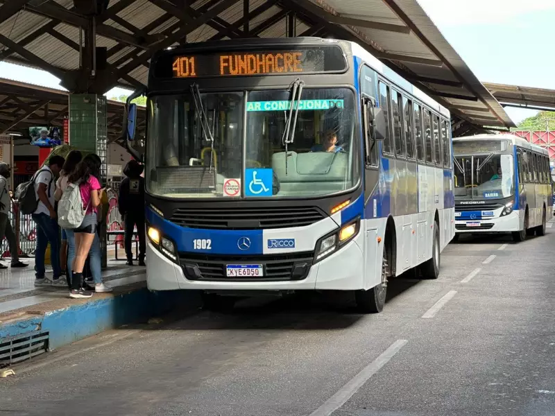 Rio Branco aprova empréstimo de R$ 67 milhões para renovação da frota de ônibus urbanos