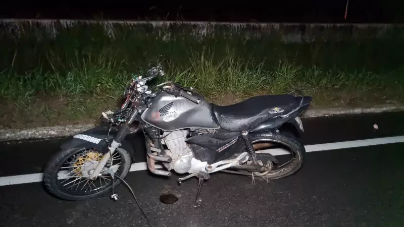 Tragédia no trânsito: Dois homens morrem em colisão entre moto e cavalo em Santa Rita