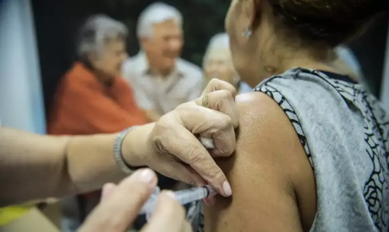 Vacina contra gripe agora disponível em estação de metrô de BH: saiba como se proteger